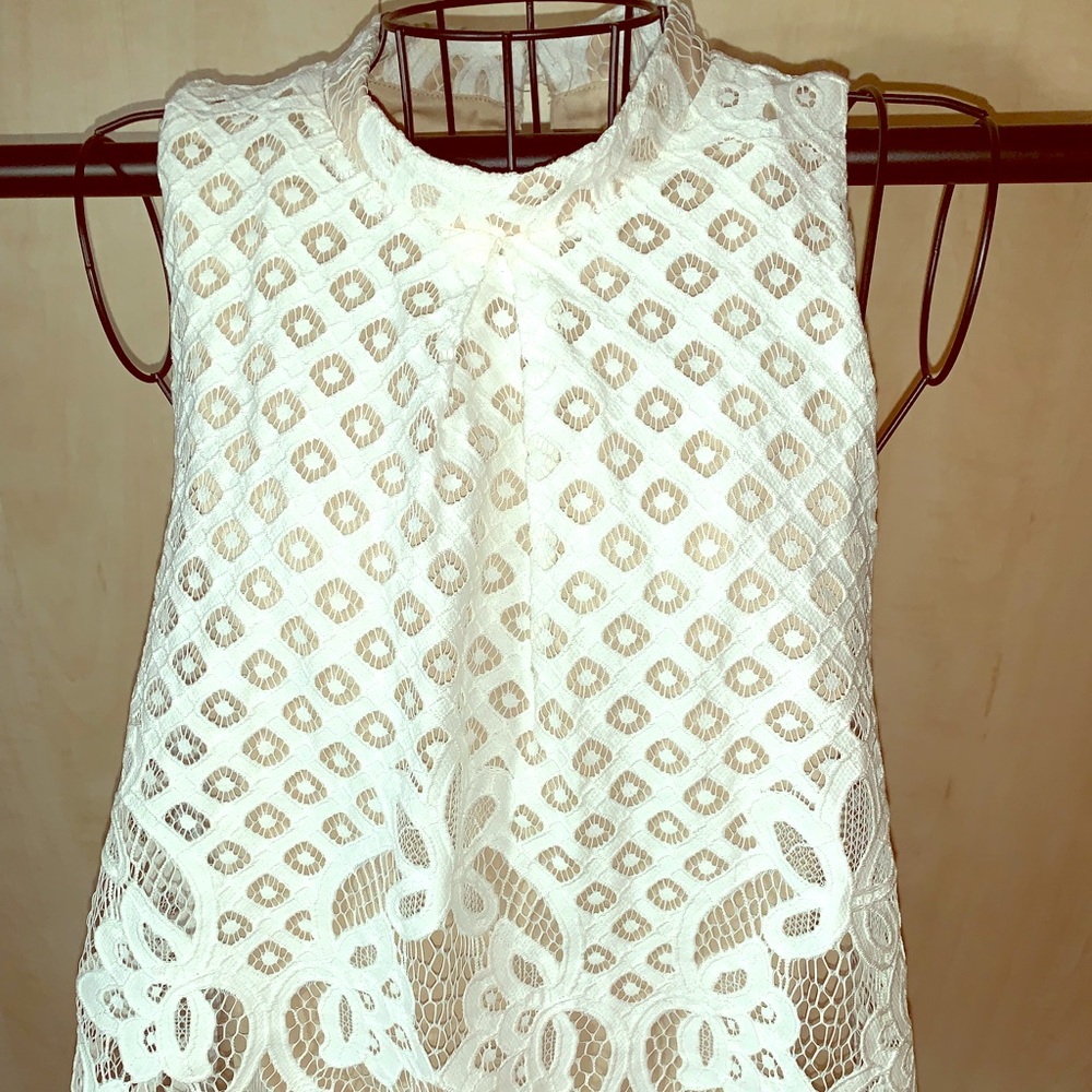 ⏬⏬Final price ⏬⏬Lace  high neck tank top